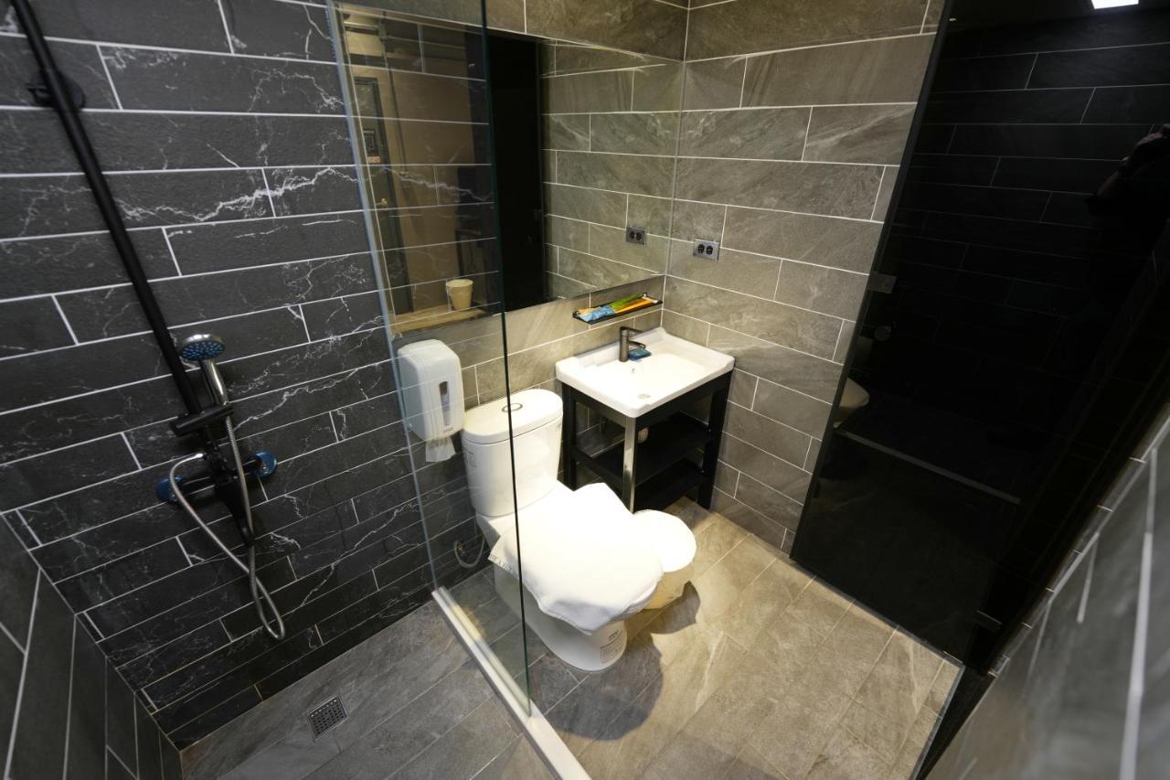 Puremeworld Hotel Tajpej Buitenkant foto